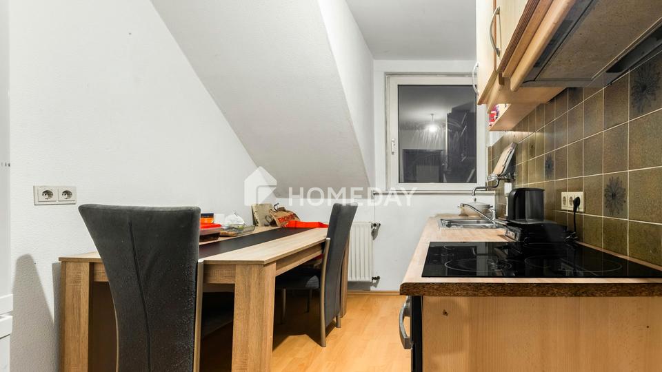 Bezugsfrei ab Mai 2026: Schöne 2-ZI-Dachgeschosswohnung mit gemütlichem Charakter in idealer Lage – Bild 7