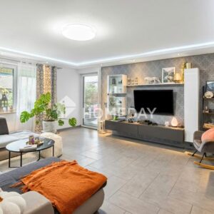 Familienparadies mit zwei Wohneinheiten – saniertes Zweifamilienhaus mit Garten, Terrasse & Sauna