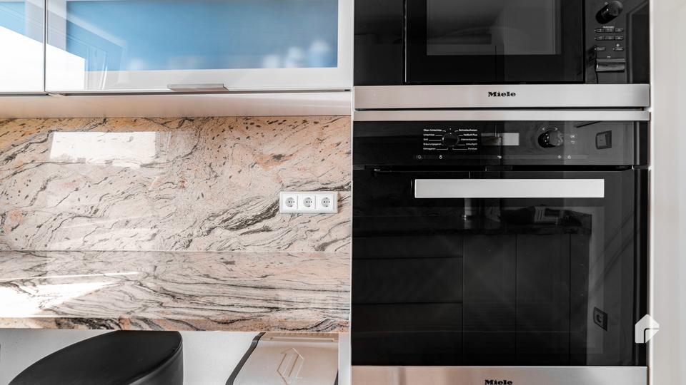 Perfekt für Sofortbezug: 3-Zimmer-Wohnung in Ingolstadt – zentral, renoviert, möbliert – Bild 7