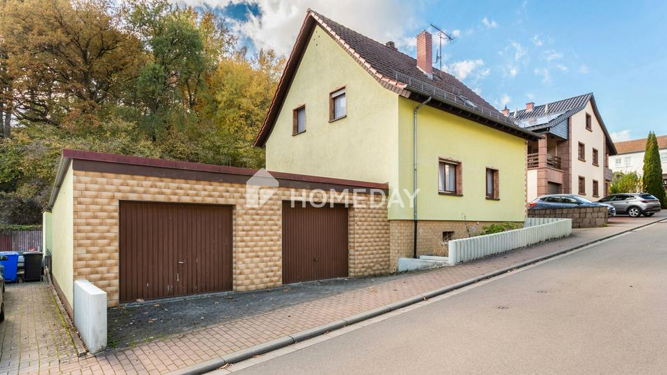 Zwei Balkone, großer Garten, Doppelgarage: Ihr Familiendomizil in Contwig