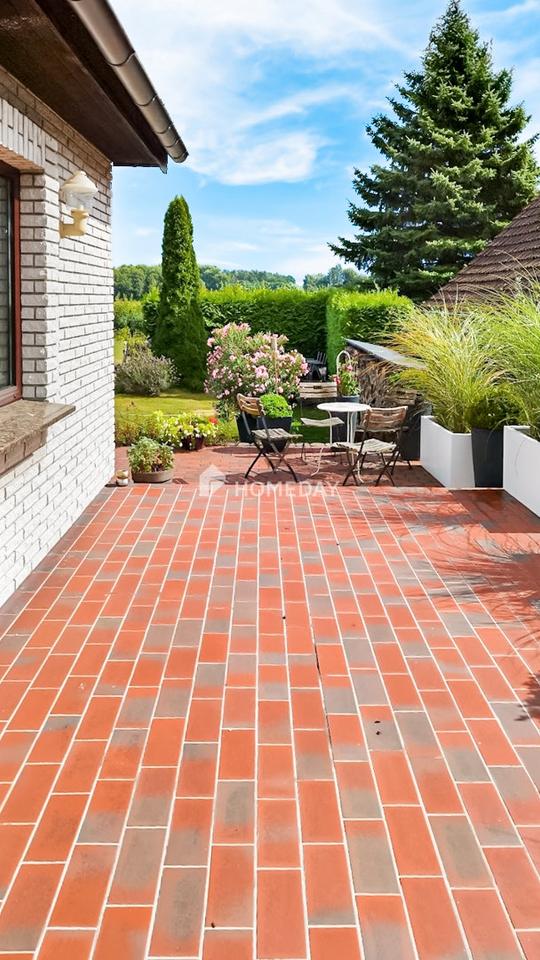 Familienidylle am Feldrand – großzügiges EFH mit Einliegerwohnung und Gartenparadies – Bild 5