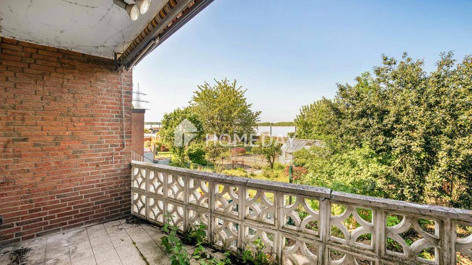 Geräumiges ZFH mit Garten, Balkon, Loggia, Garage und Ausbaupotenzial in ruhiger Lage – Bild 5