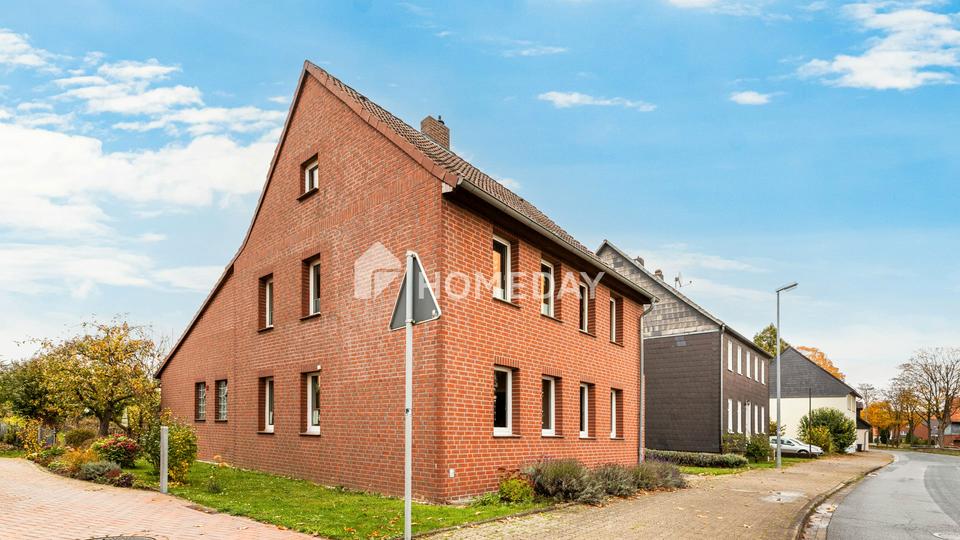 Großzügig & naturnah: EFH mit Garten, Terrasse, Garage und herrlichem Ausblick in Östrum – Bild 3