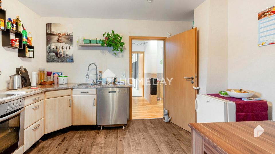 Charmantes Mehrfamilienhaus mit zwei Wohneinheiten, Garage, Carport und großzügigem Garten – Bild 5