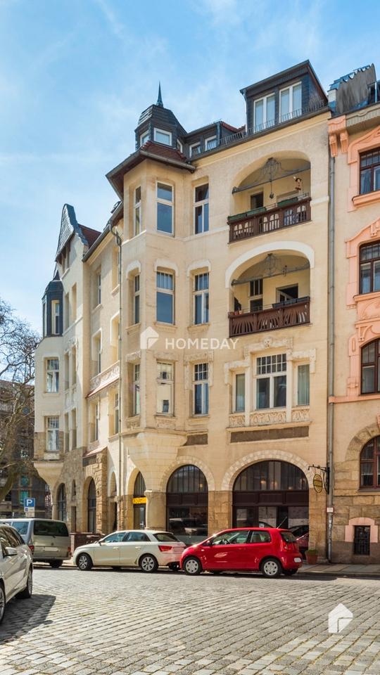 Frisch renoviert & bezugsfrei: 3,5-Zimmer-Wohnung mit Loggia & Aufzug im Jugendstilhaus – Bild 3