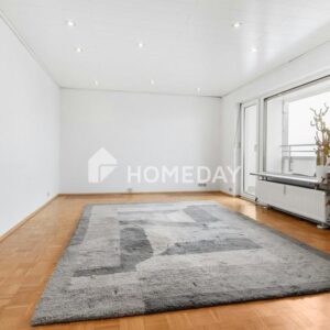 Weitblick über die Stadt: Lichtdurchflutete 3-Zimmer-Wohnung in der 10. Etage