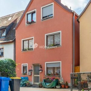 Einfamilienhaus mit 4 Zimmern und Entwicklungspotenzial in ruhiger Lage von Frickenhausen