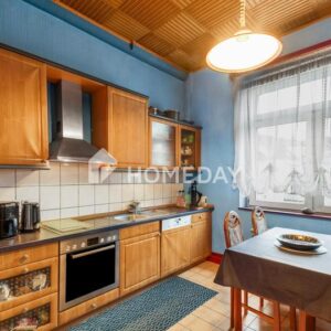 Wohnen, wo Köln pulsiert – vier Zimmer Altbau direkt an der Deutz Messe