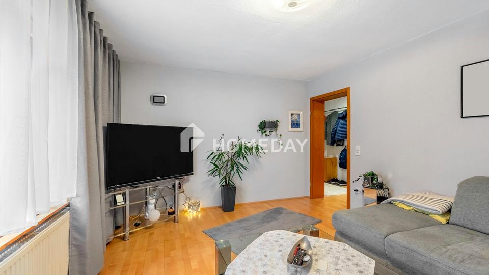 Ruhig gelegenes, vielseitig nutzbares Wohnhaus mit Garten, Pavillon und Stellplatz in Weckesheim – Bild 11