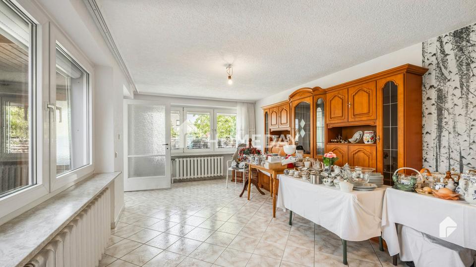 EFH mit viel Potenzial inkl. Baugrundstück und Einliegerwohnung – Bild 8