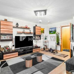 Charmante und vermietete 1-Zimmer-Wohnung mit Loggia und Tiefgaragenstellplatz