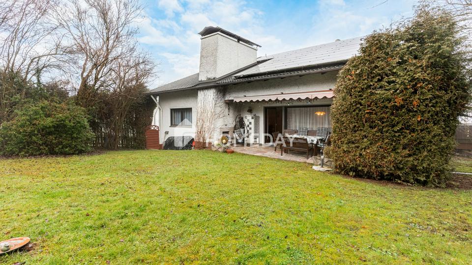 Großzügiges Zweifamilienhaus mit Kamin, Garten und Ausbaureserve – Bild 9