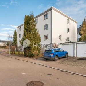 Zuhause ankommen: Großzügige Dachgeschosswohnung mit Kamin und Wohlfühlambiente