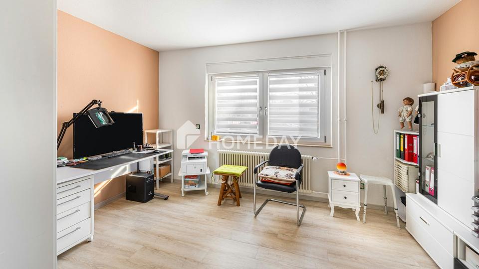 Modernisierte 3-Zimmer-Wohnung mit Balkon & Garage in ruhiger Lage – Bild 10
