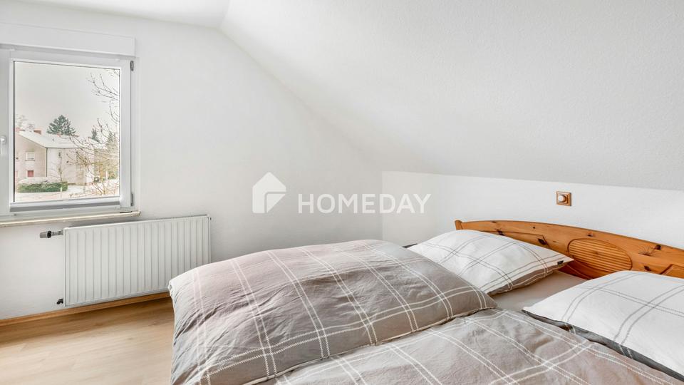 Ein Zuhause zum Wohlfühlen – Historische Doppelhaushälfte mit viel Grün – Bild 15