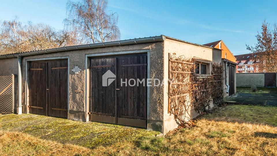 Freistehendes EFH mit Doppelgarage, Nebengebäude & viel Potenzial in Burg – Bild 4