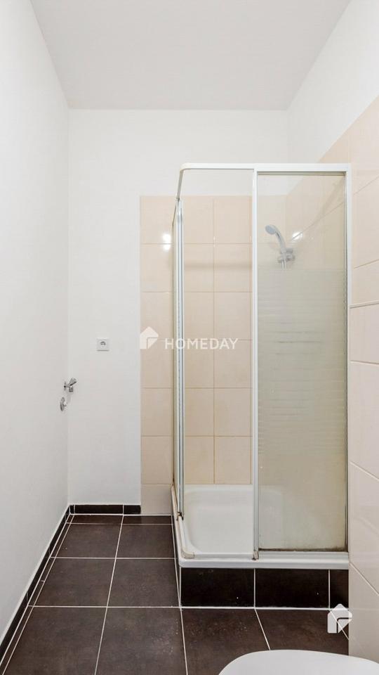 Ideal für Kapitalanleger:MFH im Paket mit 40 gepflegten Wohnungen in attraktiver Lage der Innenstadt – Bild 9