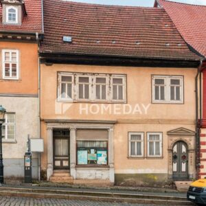 Denkmalgeschütztes Mehrfamilienhaus im Herzen von Arnstadt – Eine einmalige Kapitalanlage!