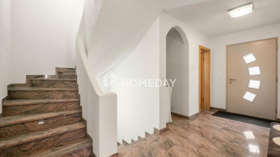 Zwei Häuser, vier Wohneinheiten – durchdacht, großzügig und lukrativ – Bild 9