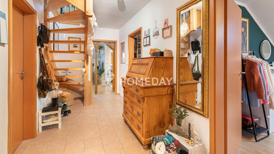 Charmante Maisonette mit Südbalkon, Dachgeschoss und Stellplatz in Neustadt – Bild 15