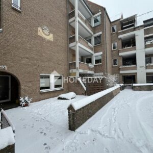 Zentral gelegenes Rundum-Sorglos-Paket: 3-Zimmer-EG-Wohnung mit Garten, Aufzug & Tiefgarage