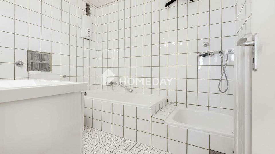 Weitblick über die Stadt: Lichtdurchflutete 3-Zimmer-Wohnung in der 10. Etage – Bild 9