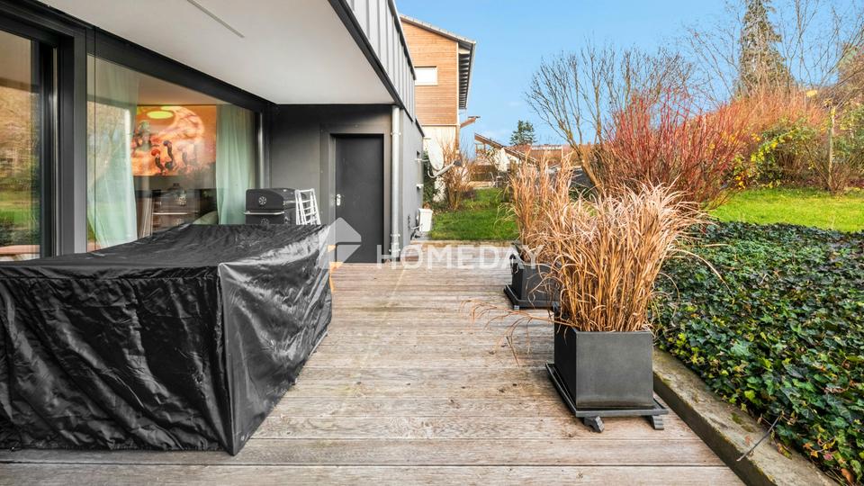 Ein Architektenhaus, das Erwartungen erfüllt: EFH mit 6 Zimmern, Garage, Wärmepumpe & PV-Anlage – Bild 4