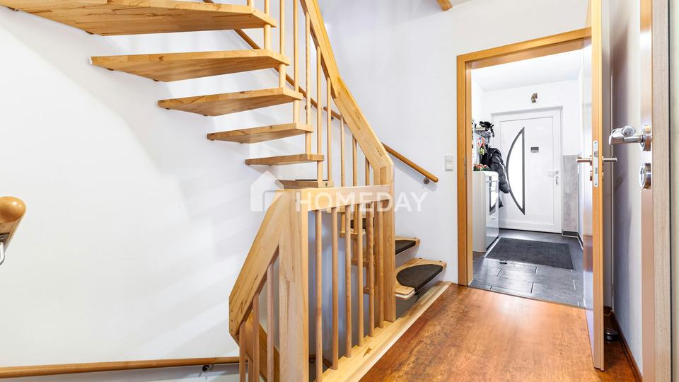 Perfekt für Familien – Doppelhaushälfte mit Sauna und Wohlfühlambiente – Bild 12