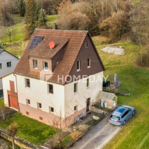 Familien aufgepasst! Gemütliches Einfamilienhaus mit schönem Grundstück in ruhiger Ortsrandlage