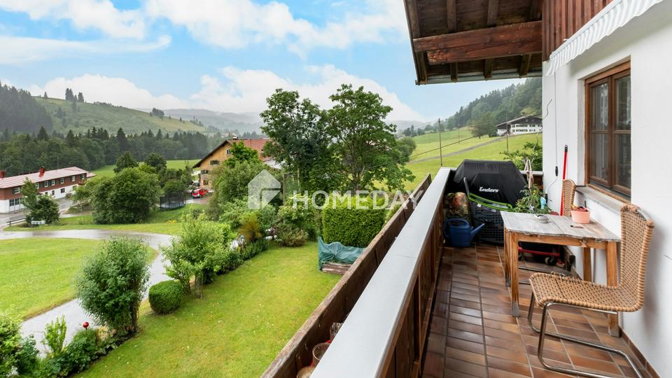 Lichtdurchflutete Vier-Zimmer-Wohnung mit ländlichem Flair und Weitblick – Bild 10