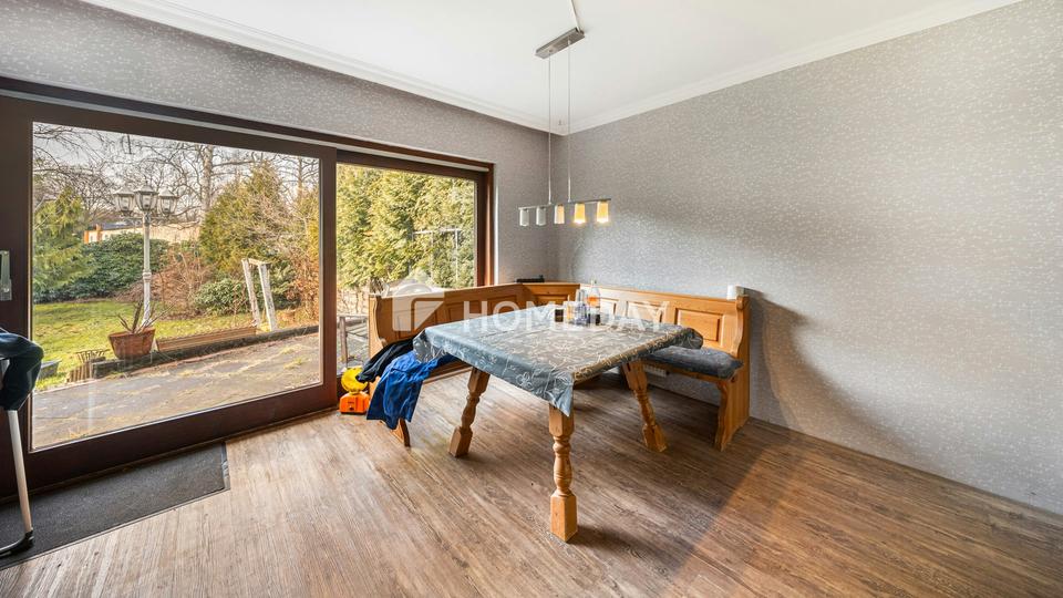 DHH zum Sanieren & Wohlfühlen | Garage, großer Garten, neue Elektrik und jede Menge Platz für Ideen – Bild 4