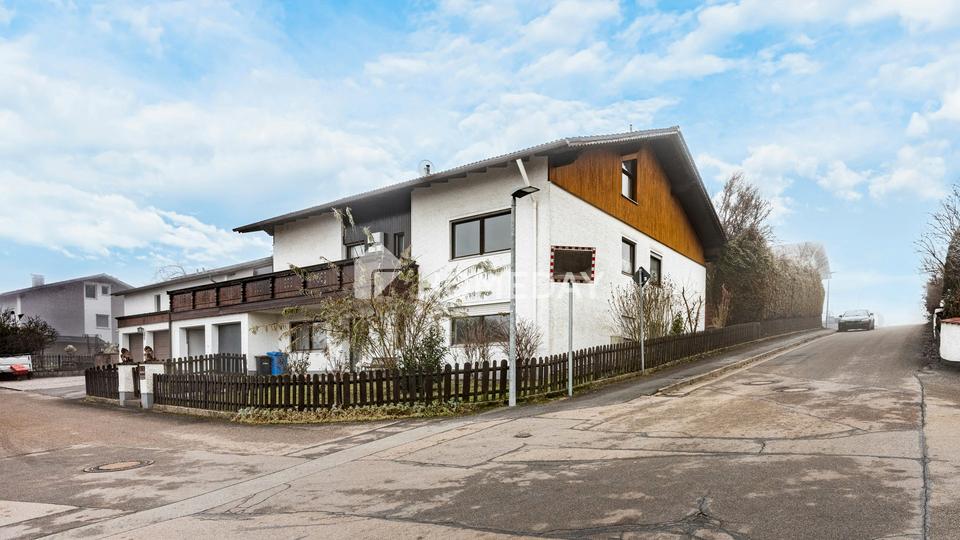 Großzügiges Zweifamilienhaus mit Kamin, Garten und Ausbaureserve – Bild 3