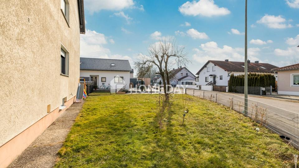 Charmante Dachgeschosswohnung voll möbliert mit großem Dachboden Stellplatz in Westenhausen – Bild 13