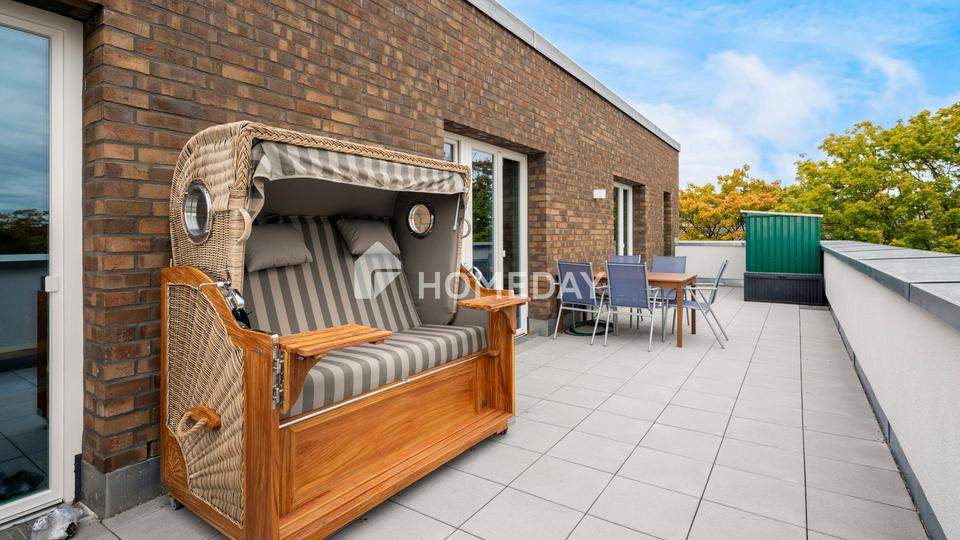 Exklusive Dachgeschosswohnung mit 38qm Sonnenterrasse und unverbaubarer Fernsicht im Lutherquartier