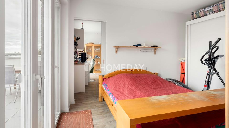 Exklusive Dachgeschosswohnung mit 38qm Sonnenterrasse und unverbaubarer Fernsicht im Lutherquartier – Bild 8