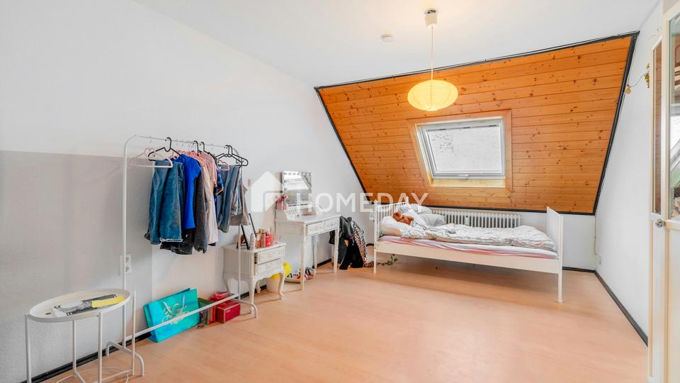 Maisonettewohnung auf 136 m² Fläche, Balkon, Carport und tollem Raumgefühl – Bild 9