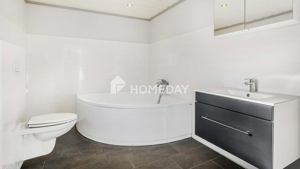 Charmantes Reihenmittelhaus mit neuem Glanz – frisch renoviert und sofort bezugsfrei – Bild 14