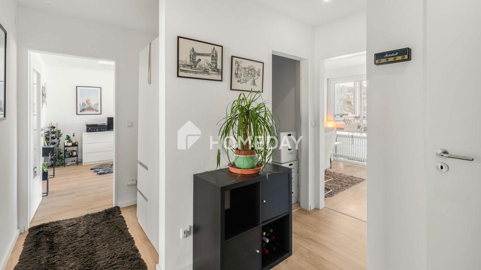 Helle Drei-Zimmer-Wohnung mit Wintergarten, Garage und durchdachter Raumaufteilung – Bild 11