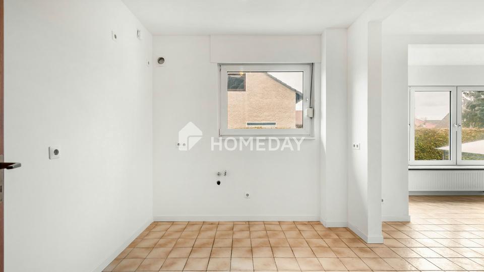 Doppelhaushälfte mit vier Zimmern, Wintergarten, Gartenidylle und Vollkeller – Bild 9