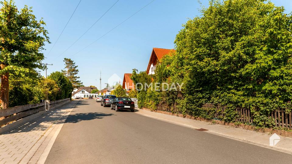 Familienfreundliches großes EFH mit ELW, großem Grundstück, Terrasse, Loggia, Balkon und Kamin – Bild 7