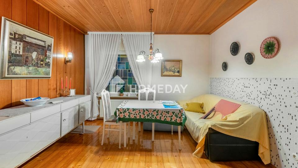 Familienhaus mit Gartenidylle, Terrasse und Balkon in beliebter Wohnlage – Bild 9