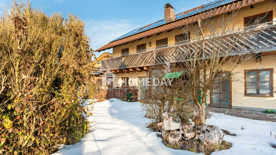 Raum für Generationen – Großzügige Doppelhaushälfte mit beheizten Pool, Kamin & Gartenparadies – Bild 4