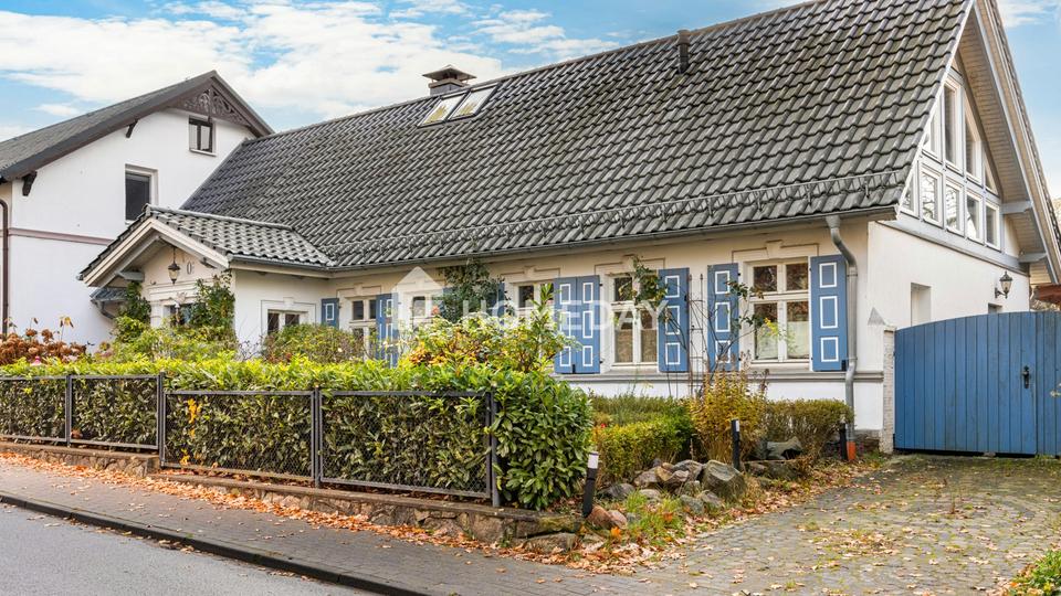Historische Villa mit künstlerischer Handschrift und Südterrasse – Bild 4