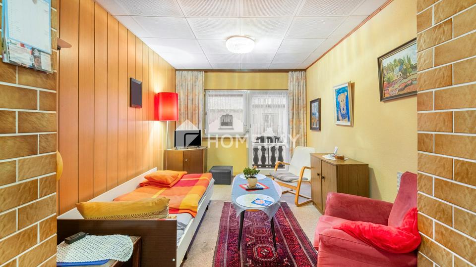 Familienhaus mit Gartenidylle, Terrasse und Balkon in beliebter Wohnlage – Bild 12