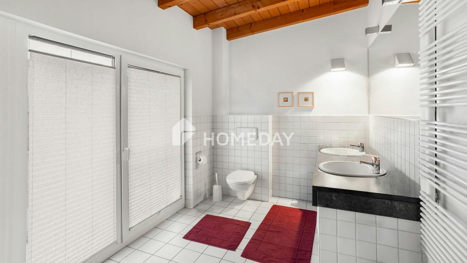 Stilvolles Townhouse mit Südterrasse, Balkon, Kamin & Siematic-Küche – Bild 18