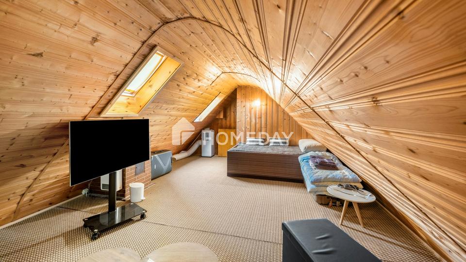 Neuwertige Doppelhaushälfte mit hochwertiger Ausstattung und Garten – Bild 18