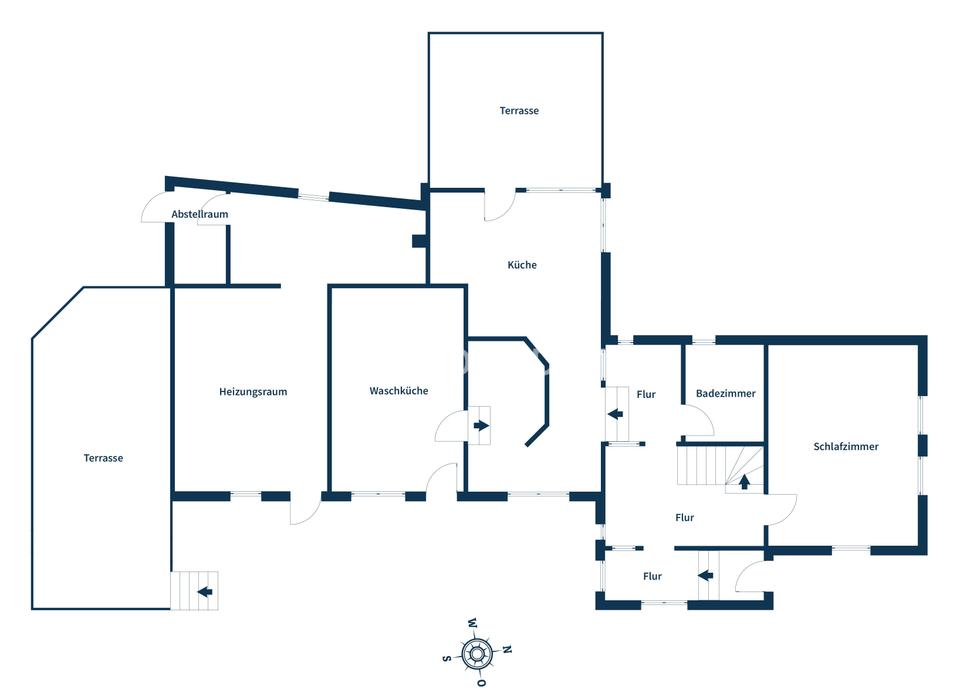 Einfamilienhaus mit Scheune und Nebengebäuden in ruhiger Lage – Bild 17