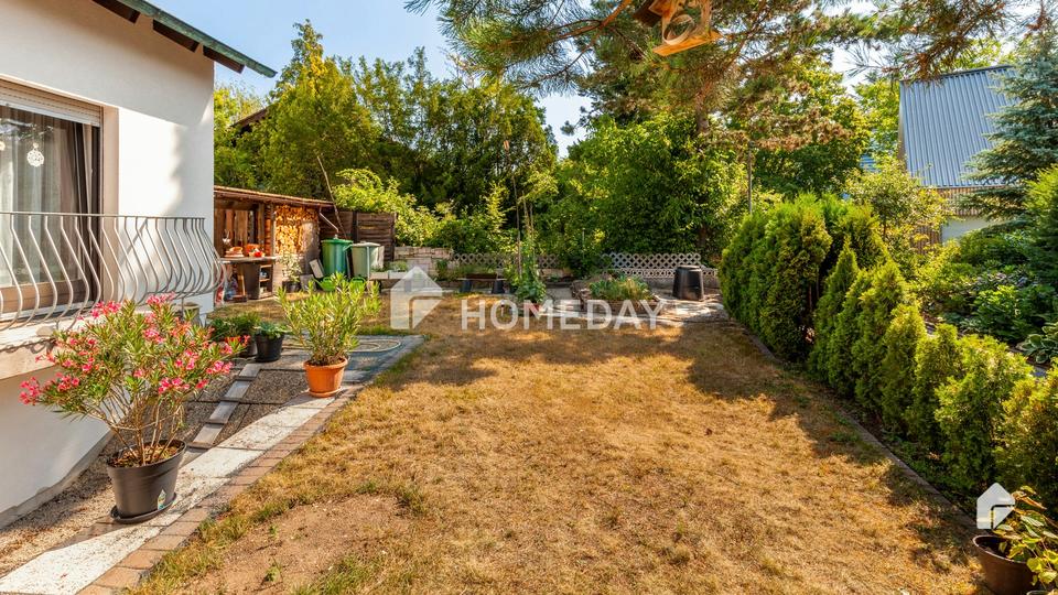 Familienfreundliches großes EFH mit ELW, großem Grundstück, Terrasse, Loggia, Balkon und Kamin – Bild 9