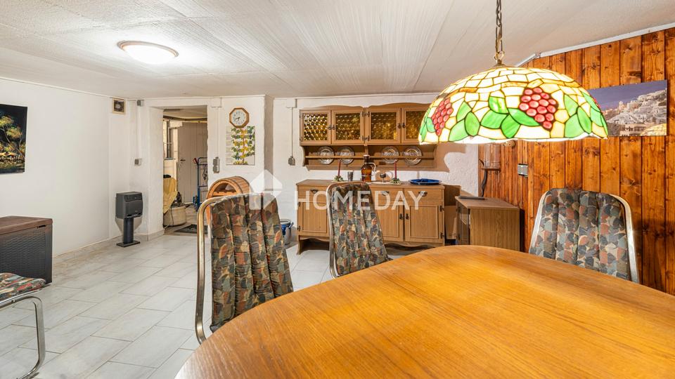 Stilvolles Zweifamilienhaus mit Vollkeller, Gartenidylle und vielseitigen Nutzungsmöglichkeiten – Bild 35