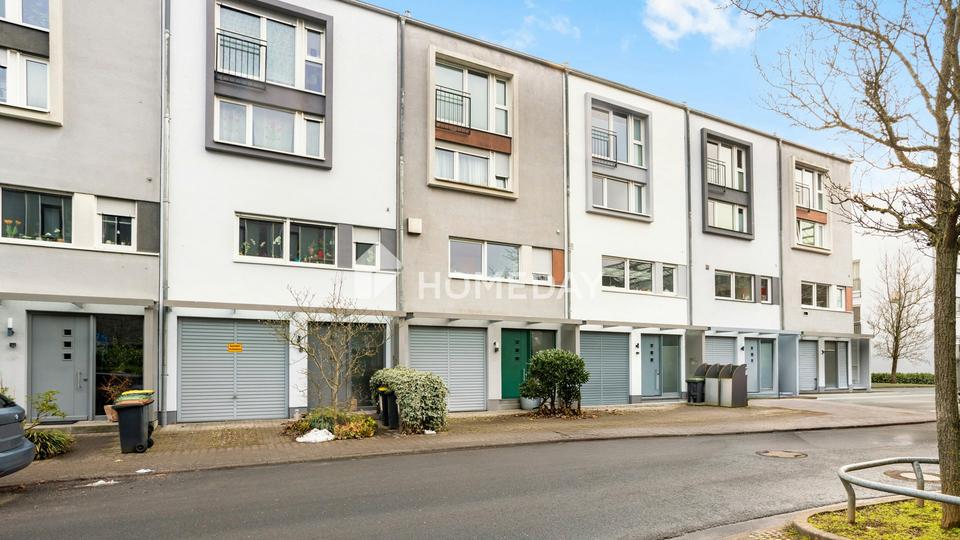 Stilvolles Townhouse mit Südterrasse, Balkon, Kamin & Siematic-Küche